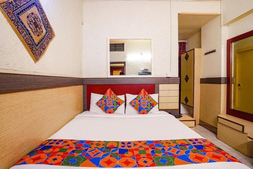 Hotel Lalbagh Gardenia Bangalore Oda fotoğraf